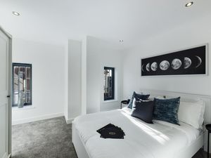 Photo 3- click for photo gallery